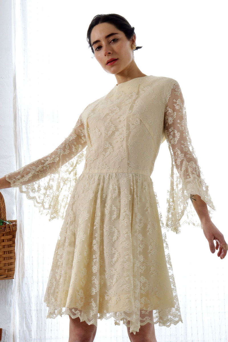 Ivory Lace Bell Sleeve Dress M/L