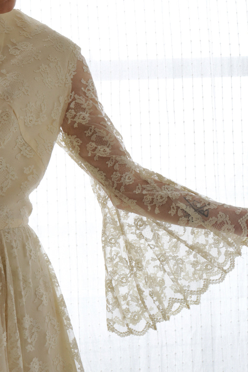 Ivory Lace Bell Sleeve Dress M/L
