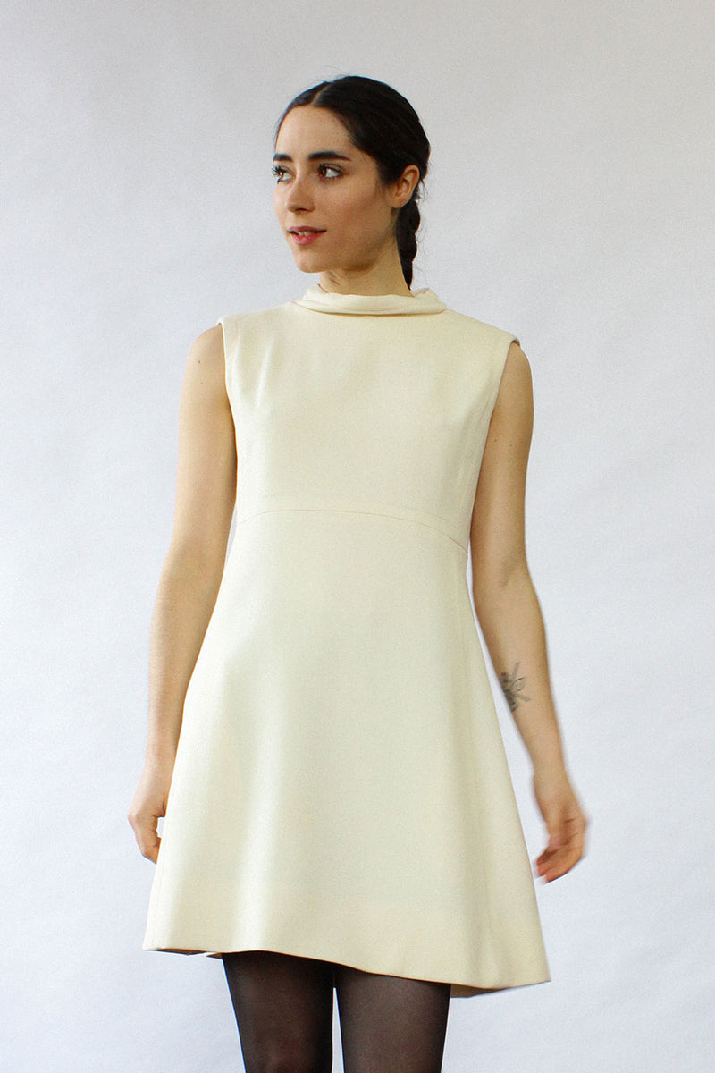 Ivory Anne Klein Shift Dress S OMNIA Ivory Anne Klein Shift Dress S OMNIA