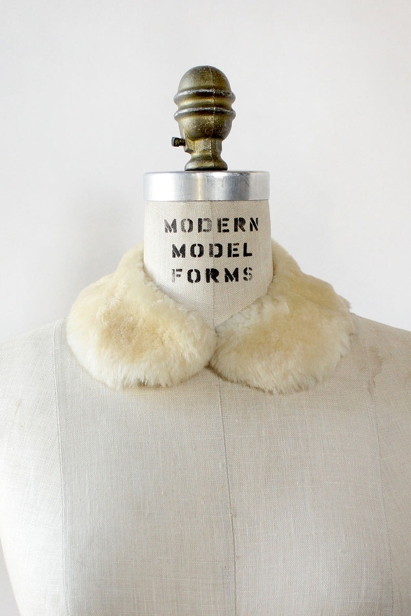 Lambswool Collar