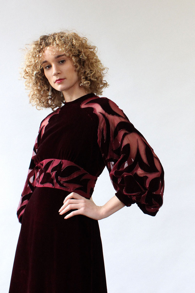 Richilene Velvet Cutout Dress M