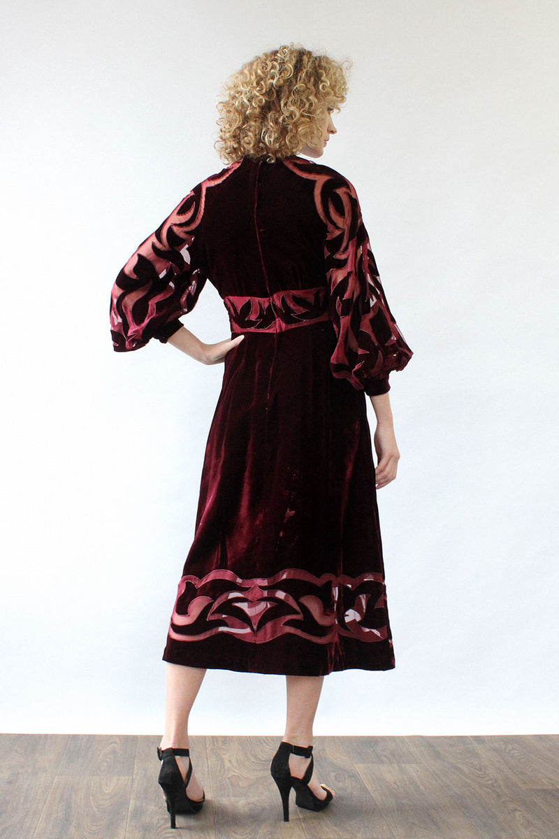 Richilene Velvet Cutout Dress M