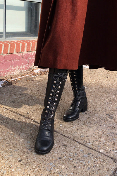Joan David Black Lace up Boots 7 OMNIA