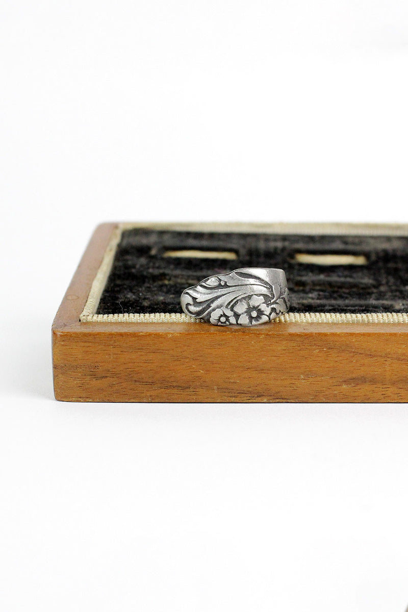 Midnight Ring