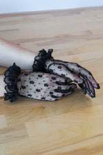 Evita Lace Gloves